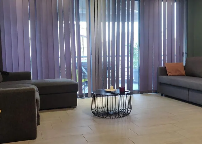 Elegant Bright Apartment With Acropolis View Terrace